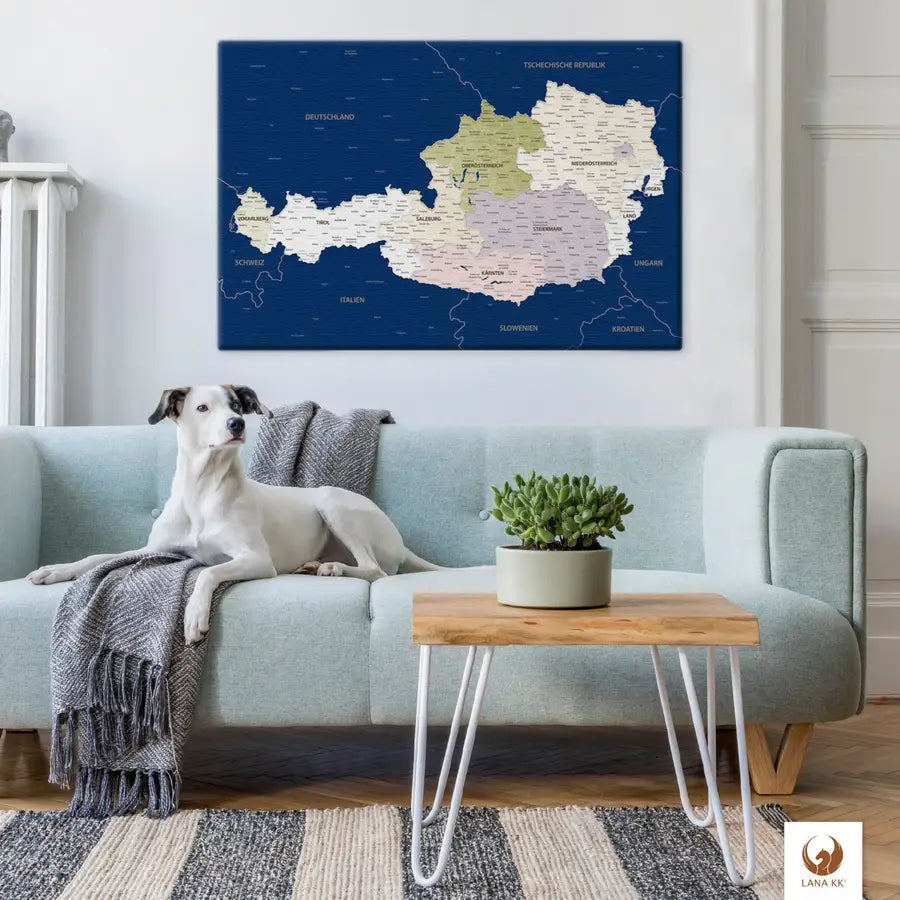 Egal in welchen Raum Du Deine Österreichkarte Blau platzierst, sie wird immer die Blicke auf sich ziehen.