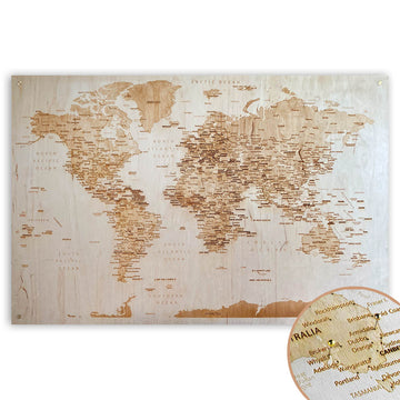 Auf deiner Holz-Weltkarte "Traveler´s Tale" aus Holz kannst du deine Reiseziele pinnen.