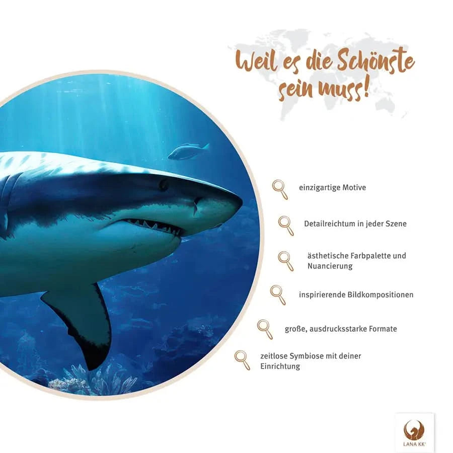 Deine Limited Edition Illuminated Shark wartet nur darauf, deine heimische Galerie zu erweitern. Detailreich mit einer ästhetischen Fargebung und Nuancierung inspiriert es dich Tag für Tag. Die große aber zeitlose Erscheinung macht Illuminated Shark zu deinem langjährigen Begleiter in deiner Wohnung. Lass dich von deiner Limited Edition immer wieder inspirieren.
