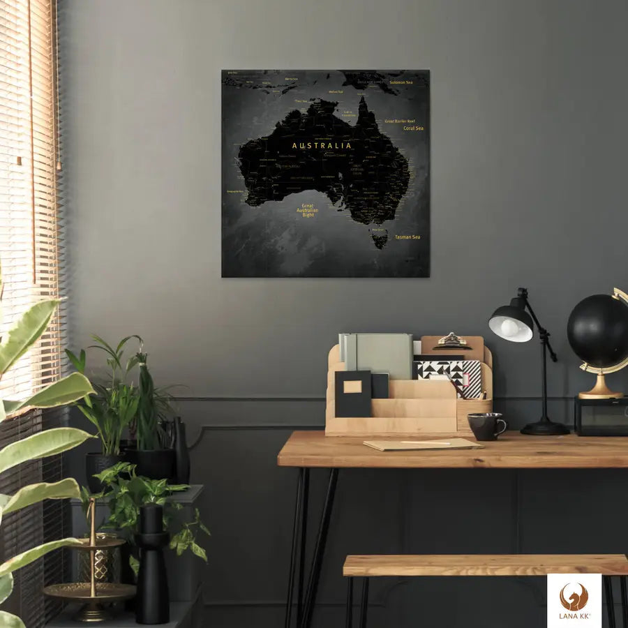 Die Welt als Zentrum Deiner Wohnung. Deine Australienkarte Noir für sich mit ihren ausgewogenen Farben ideal in Dein Wohnkonzept ein.