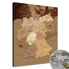 Deine Deutschlandkarte Antik als Premiumleinwand mit 2 cm breiten Rahmen.