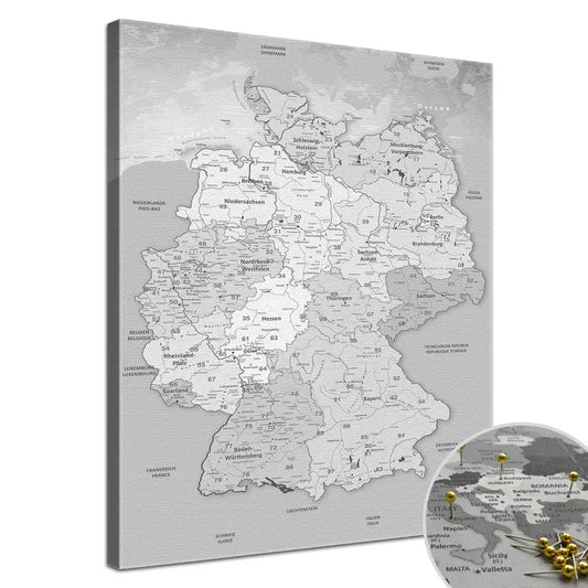 Deine Deutschlandkarte Hellgrau als Premiumleinwand mit 2 cm breiten Rahmen.