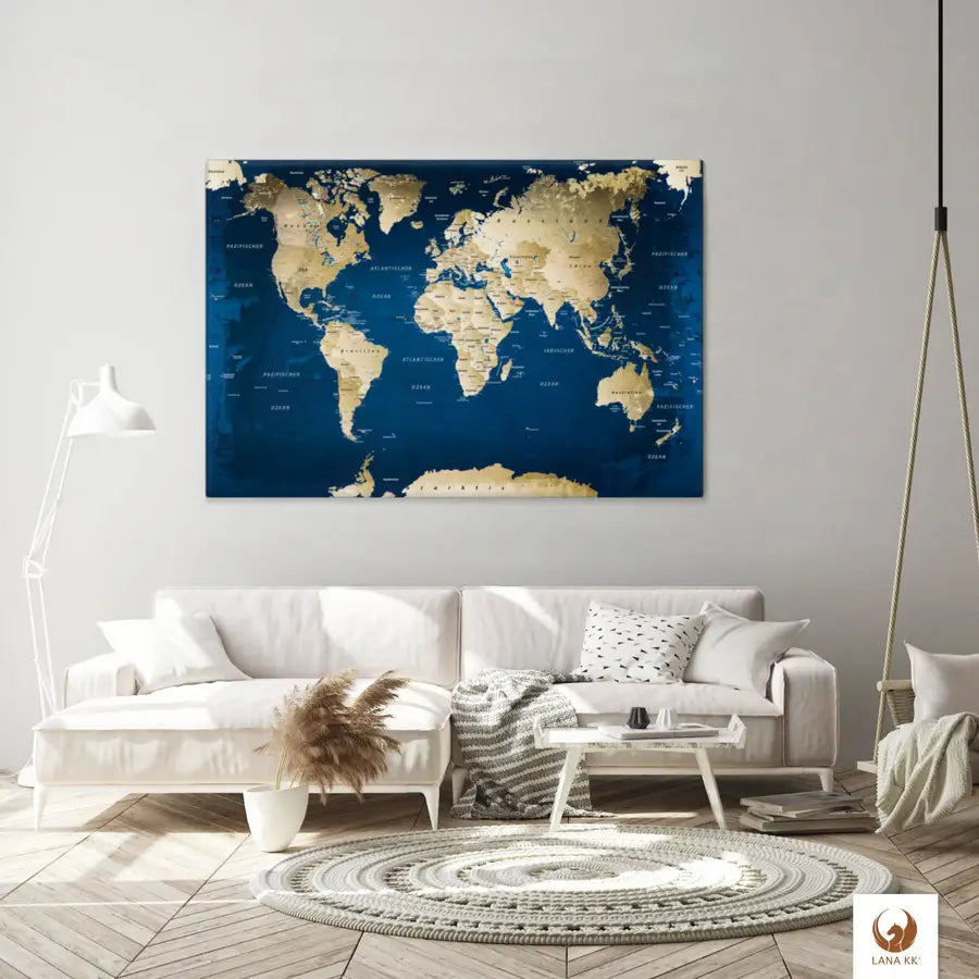 Die Welt als Zentrum Deiner Wohnung. Deine Weltkarte Ocean für sich mit ihren ausgewogenen Farben ideal in Dein Wohnkonzept ein.