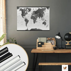 In deinem stilvollen Arbeitszimmer findet deine Weltkarte SW Hell als Poster den perfekten Platz. Sie ist nicht nur ein Dekorationsstück, sondern lässt deine Reisen immer wieder lebendig werden. Markiere mit Stickern und klebe kleinen Fotos an als interaktive Chronik deiner Abenteuer. Mit Posterschienen kannst du schick und super einfach deine Weltkarte als Poster an die Wand hängen.