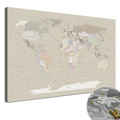 Erwecke deine Wände zum Leben mit deiner World Map Cappuccino als Slim Line Variante. Deine Weltkarte als Pinnwand ist auf eine Baumwoll-Leinwand von 320 g/m² mit matter Oberfläche gedruckt. Auf einen 2 cm tiefen Keilrahmen gespannt kommt deine Weltkarte in jedem deiner Räume zur Geltung. Mit ökologischen, wasserbasierten Farben bedruckt, die vollständig abbaubar sind, und UV-echten Farben, verspricht sie dir für mindestens 75 Jahre lebendige Freude.