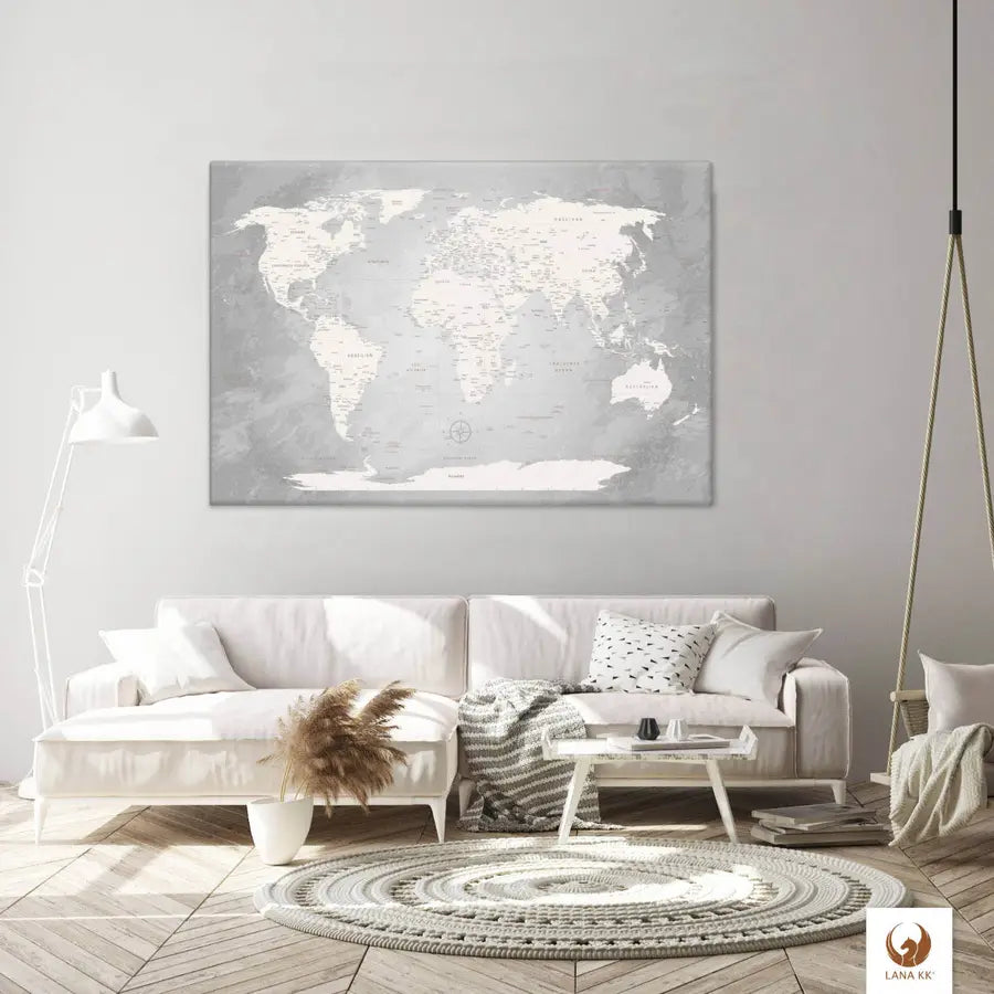 Die Welt als Zentrum Deiner Wohnung. Deine World Map Champagner für sich mit ihren ausgewogenen Farben ideal in Dein Wohnkonzept ein.